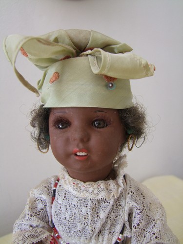 Jolie poupée créole - jolie,